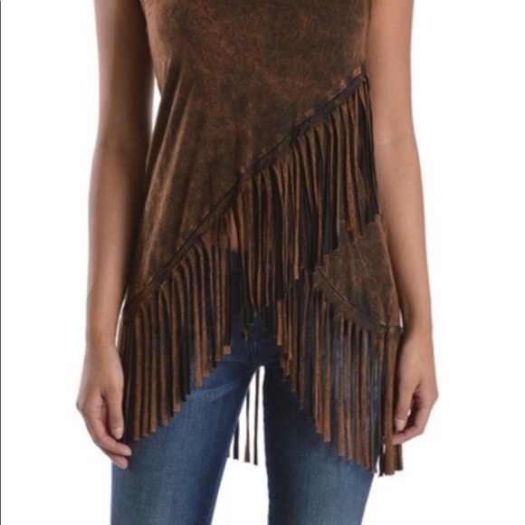 🔥🎉HP🎉Sleeveless Mineral Wash Fringe Tank Top - Picture 6 of 13